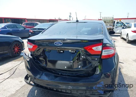 2016 Ford Fusion S z USA, uszkodzony, nr VIN 3FA6P0G71GR156511